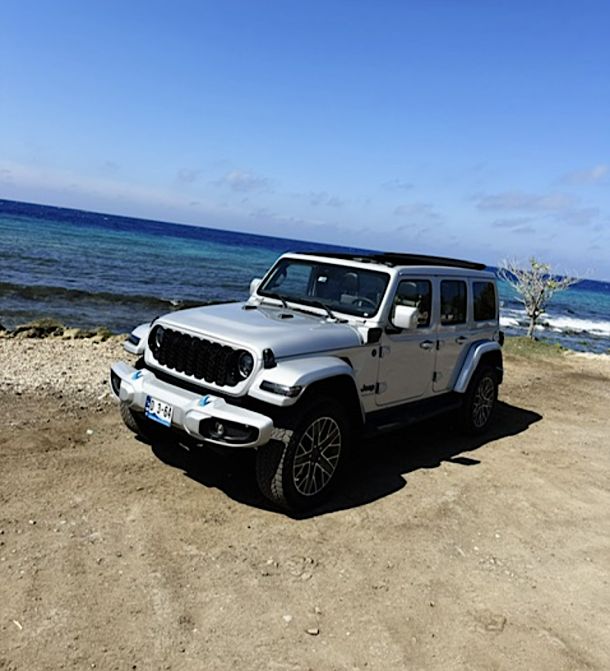 Jeep Wrangler Hybride Cabrio met elektrisch Sunroof Unlimited 4xe 380 (GR)